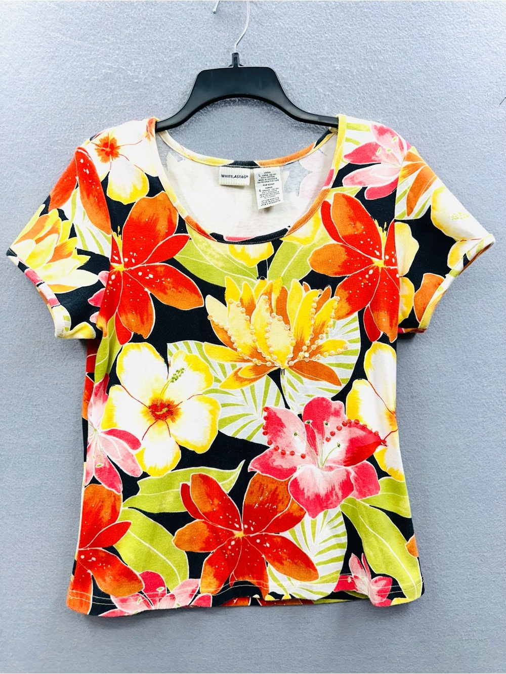 White Stag Women’s Scoop Neck Top Size L Short Sleeve Boho Flora Tropical Sequin